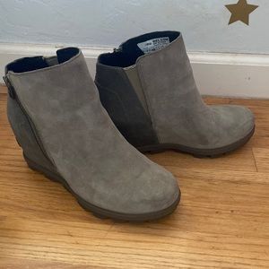 SOREL Joan of Arctic II Wedge Booties